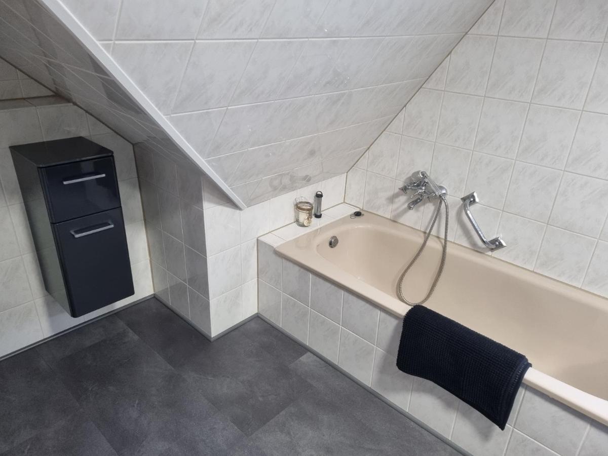 Ferienwohnung Am Fusse Des Eggegebirges Бад Дрибург Екстериор снимка